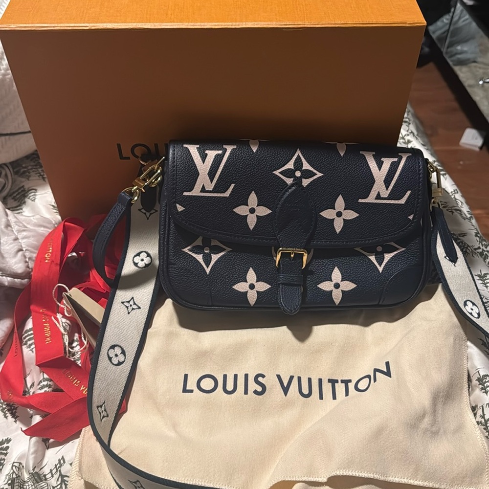 Louis Vuitton Diane PM limited addition navy